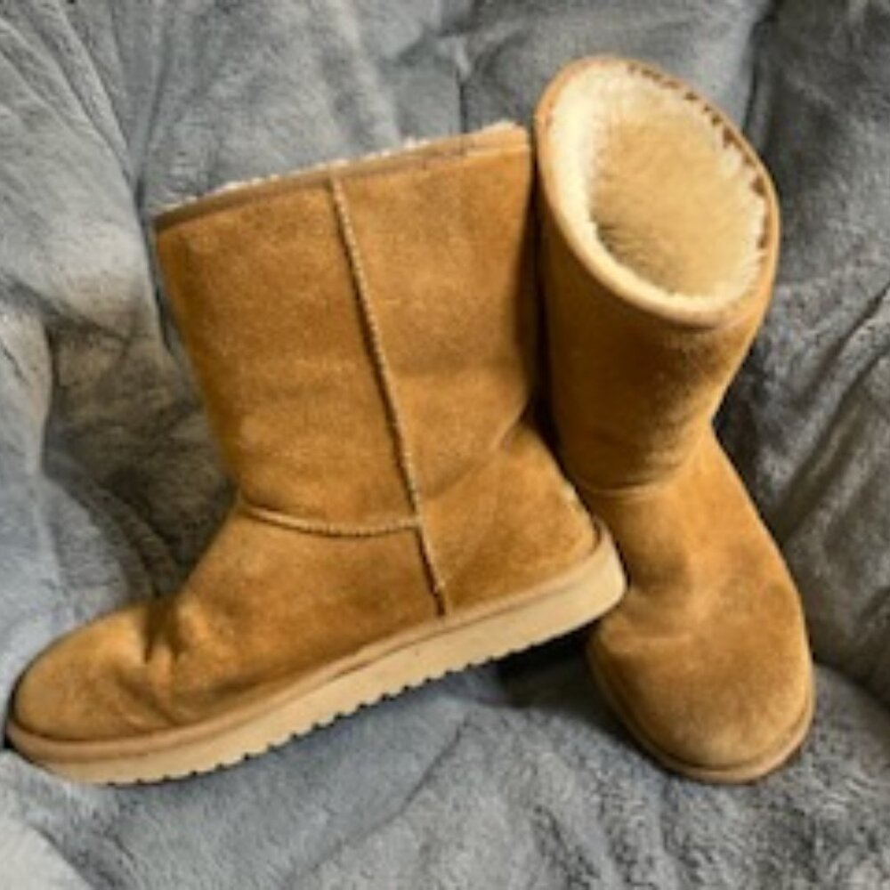Koolaburra by Uggs Boots size 9